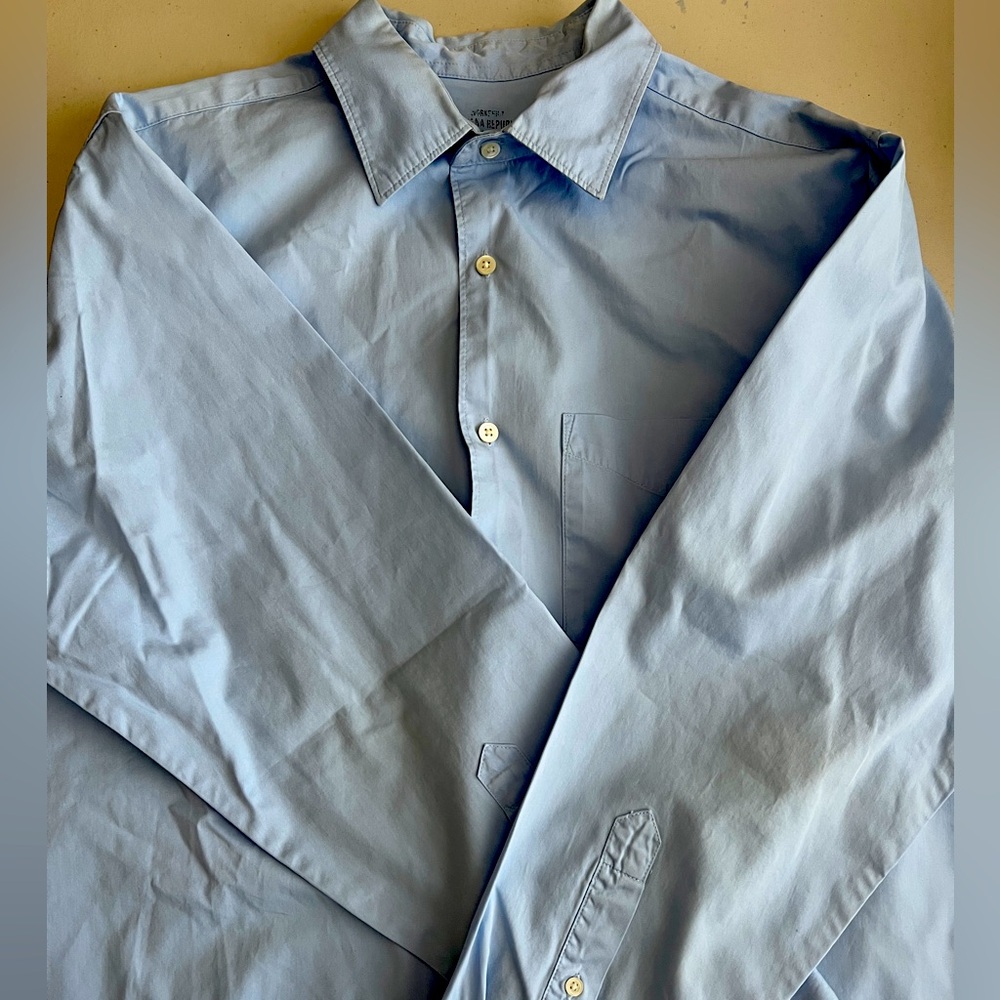 🩵🌊BANANA REPUBLIC Light Blue Cotton Shirt